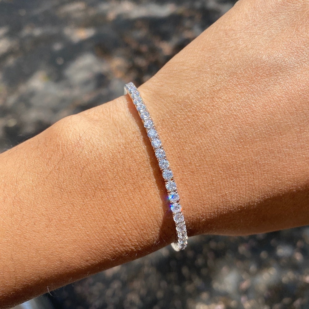 +KHLOE TENNIS BRACELET