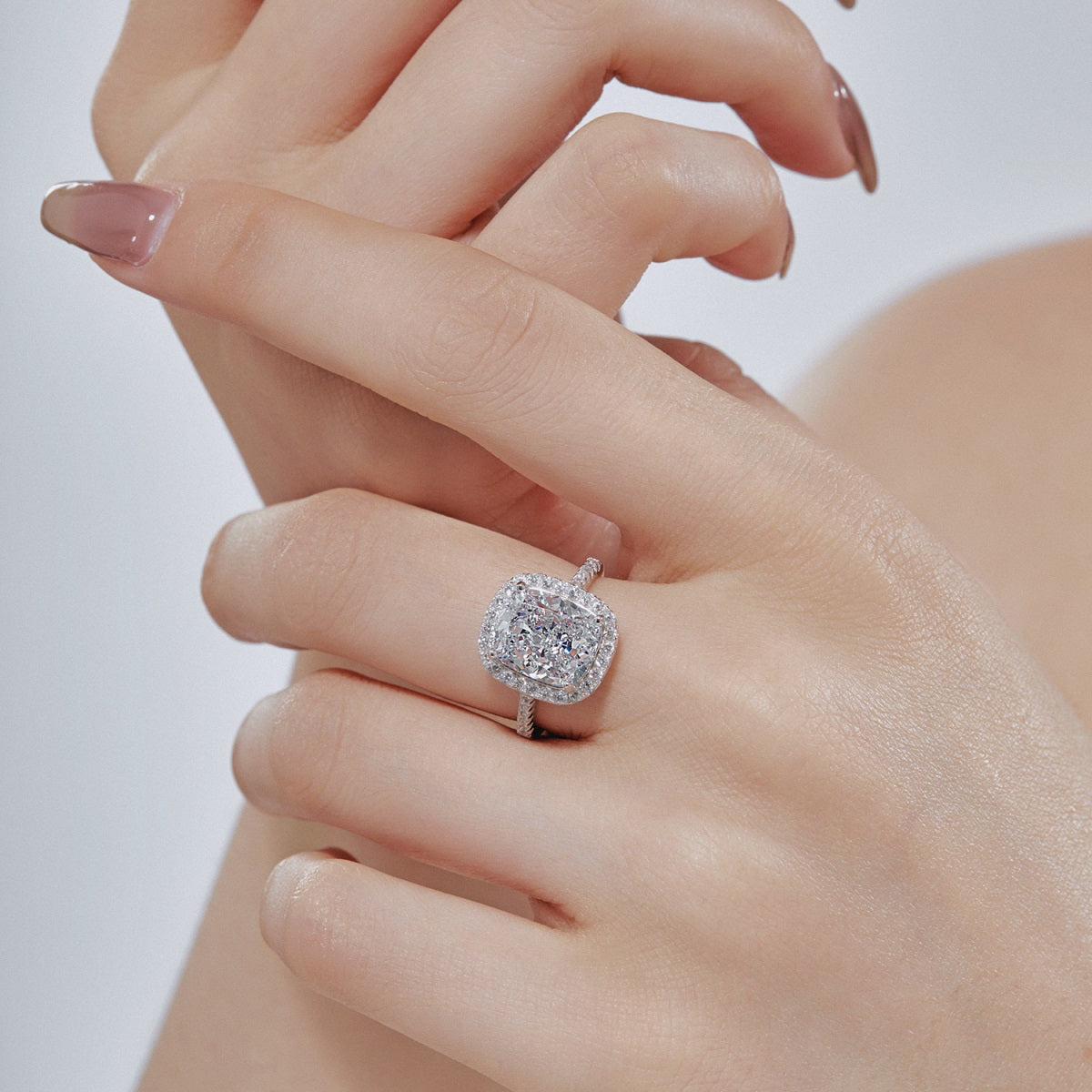 +CELINA RING (SHIPS  SEPT 18th)
