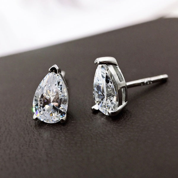 +SIOBHAN STUDS